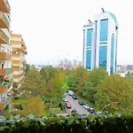 Ninfea Suite Home - Corsico -- Vicino A Isf E A 5 Minuti Da Tram --